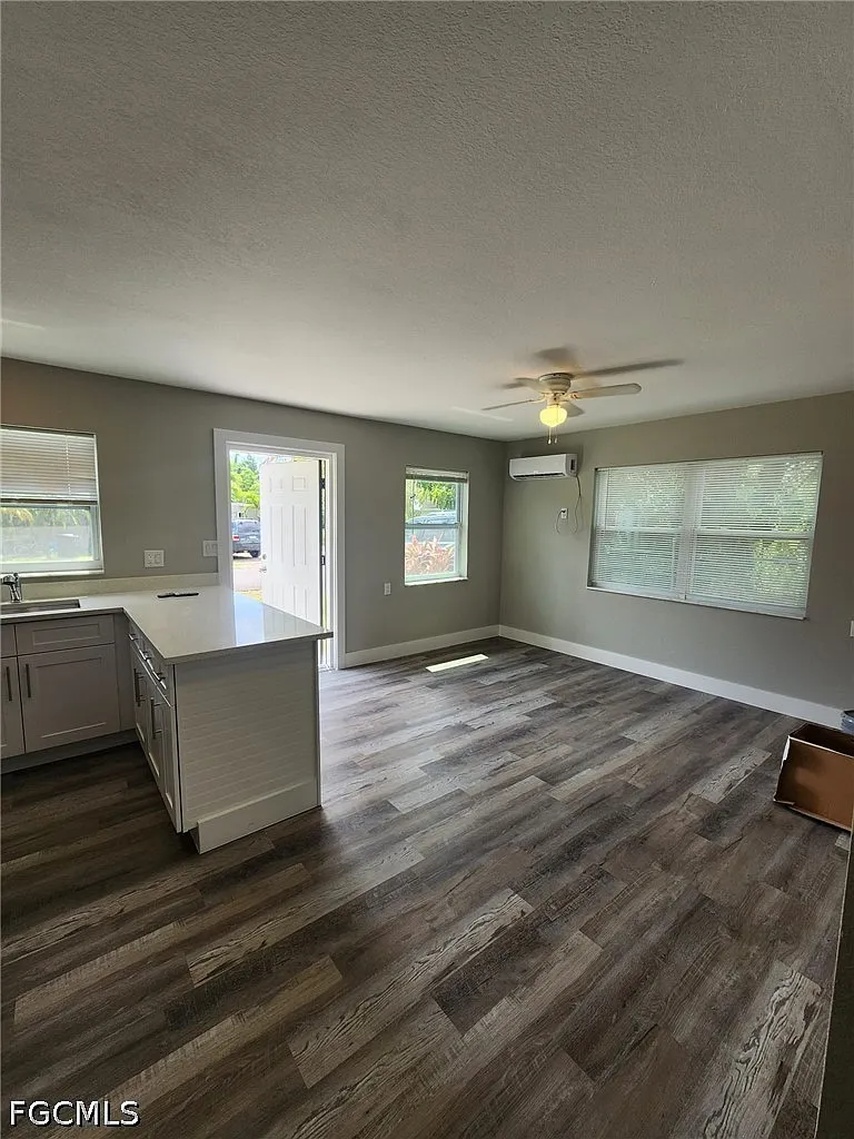 1 bed, 1.0 bath, 500 sqft, $1,200 — Photo 4
