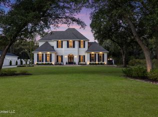 7561 Oakenshield Ln, Pass Christian, MS 39571