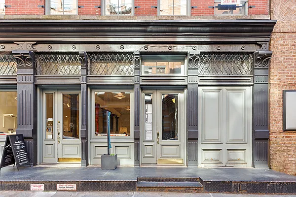 Sold by Compass | media 24