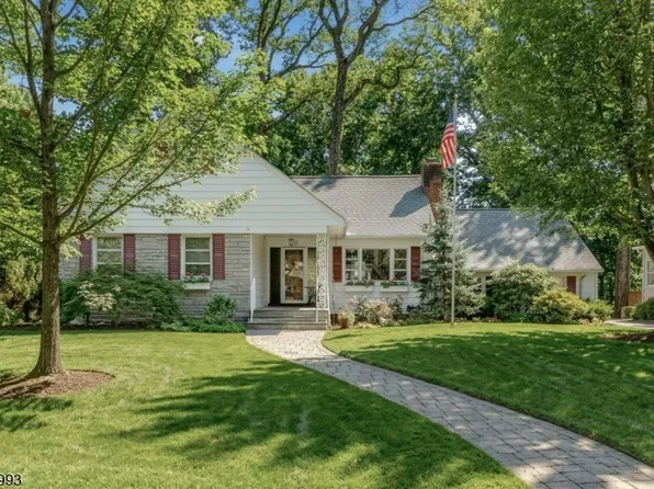 10 Tree Top Dr, Springfield Twp., NJ 07081