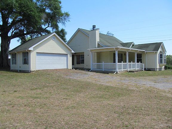 3rd image of 20 Perry Ln