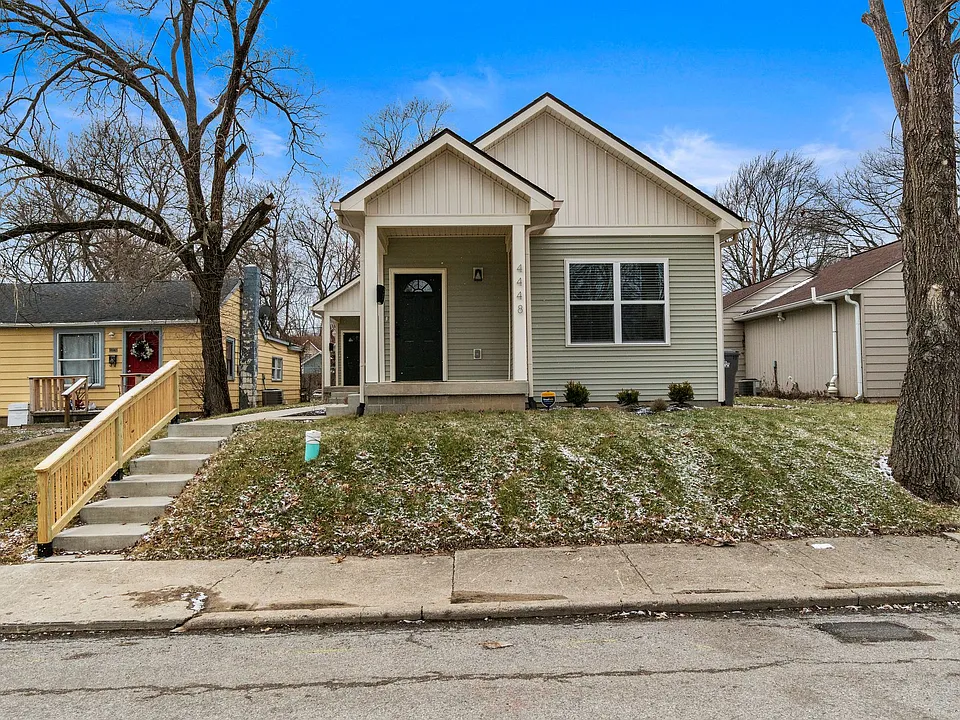 4448 N Evanston Ave #B