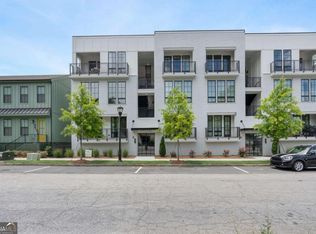 989 Bibbs Cir NW #24, Atlanta, GA 30318