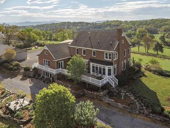 3rd image of 60 Rose Farm Hill Ln