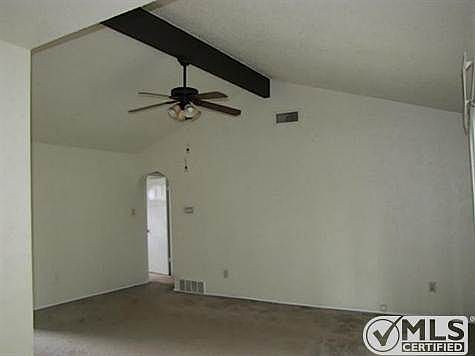 5th image of 905 Vaughn Dr