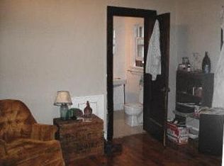 104 S Grove St APT 4, Urbana, IL 61802
