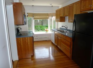 22 Townsend Rd FLOOR 1, Belmont, MA 02478