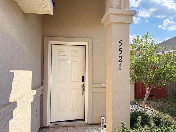 3rd image of 5521 Texana St