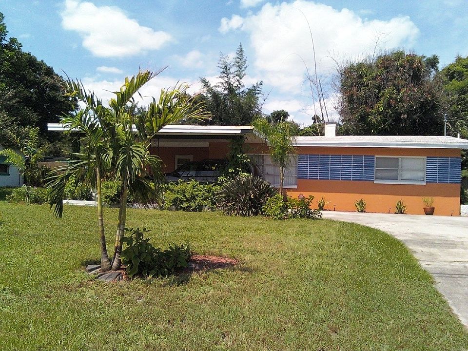 1st image of 2384 Santa Cruz Ave