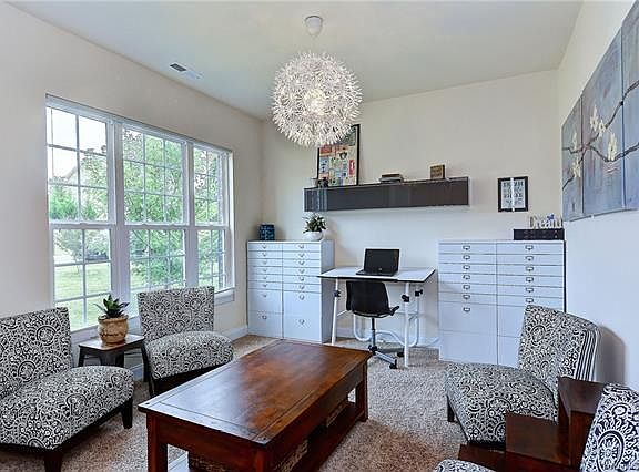 4th image of 775 Irish Green Dr