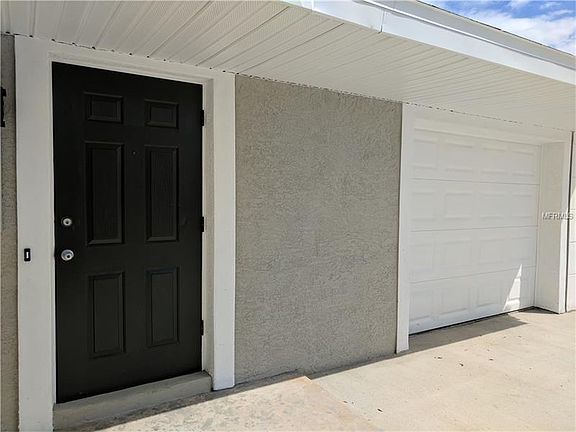 3rd image of 2765 46th Ave N