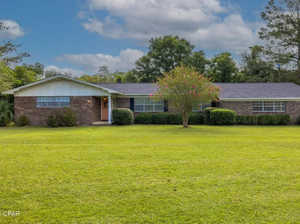 3322 Woodrest Rd, Cottondale, FL 32431