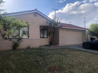3700 Moonbeam Dr, Sacramento, CA