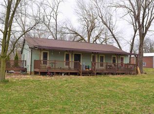 25 Main St, Exeter, IL 62621