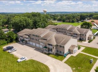 2007 29th Pl NW UNIT 101, Rochester, MN 55901