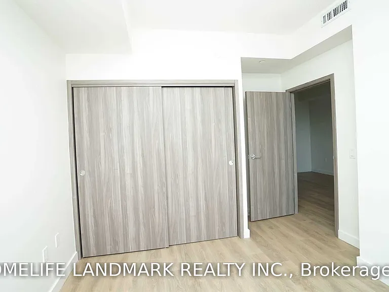95 McMahon Dr #1605 — Photo 18