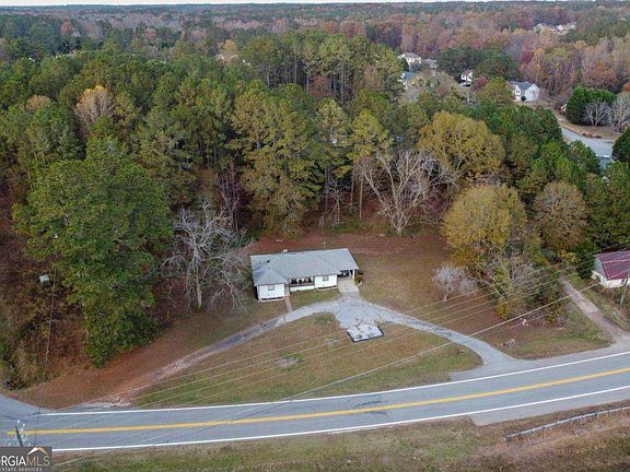4th image of 1286 Oak Hill Rd
