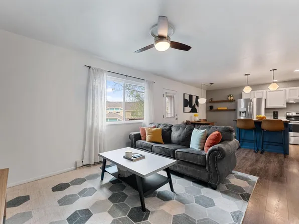 1024 Tierra Ln #C, Fort Collins, CO 80521