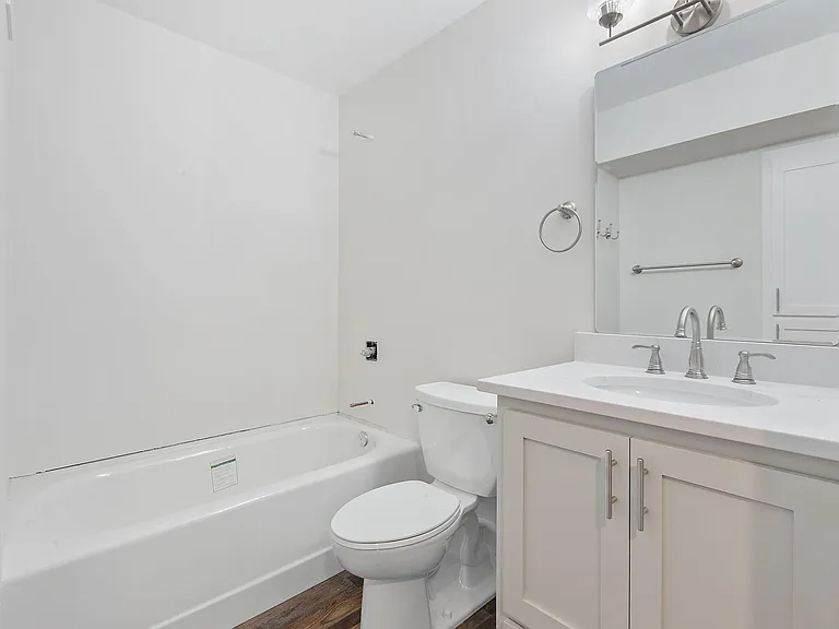 121 Washington Ave S #502 — Photo 15