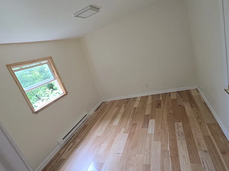 173 Lancaster St — Photo 10