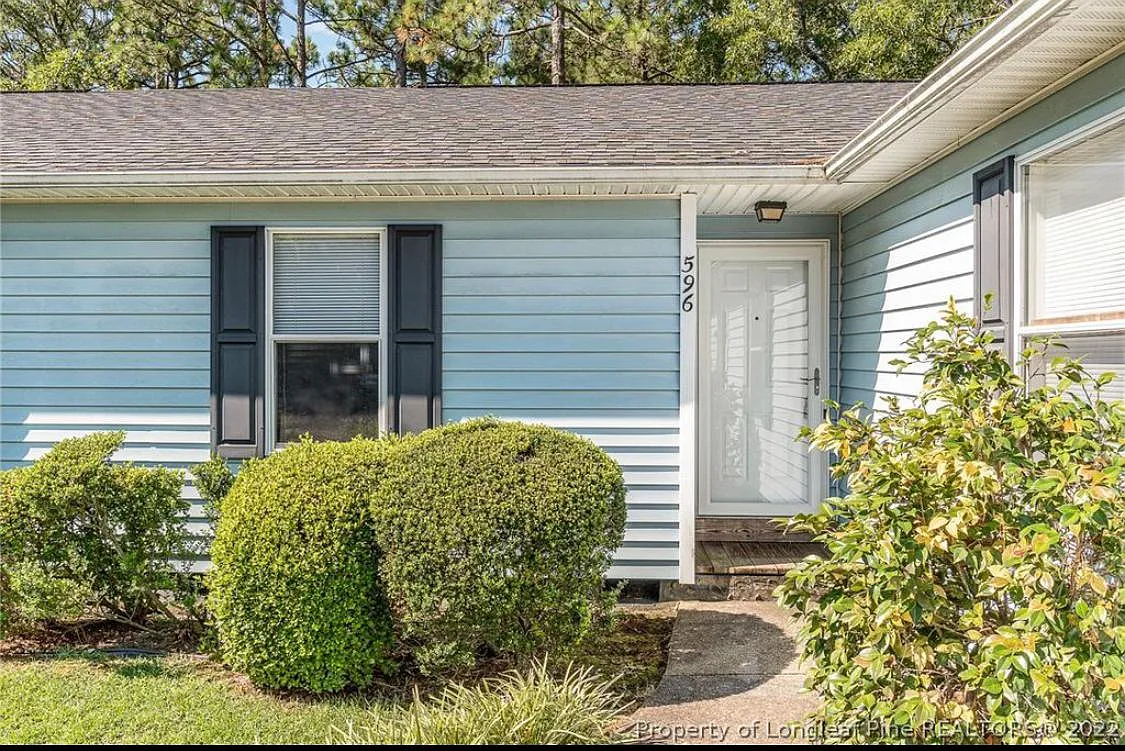 596 Countrytown Dr — Photo 4