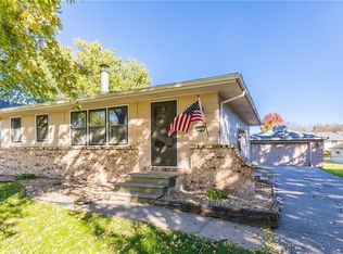 703 NE Innsbruck Dr, Ankeny, IA 50021