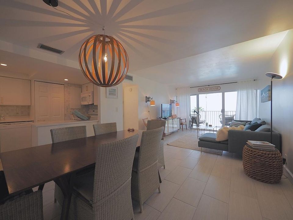 1st image of 3443 Gulf Shore Blvd N APT 211