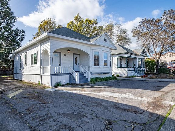 2nd image of 805 Petaluma Boulevard N