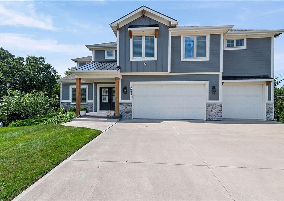 1st image of 5999 N Oak Creek Ct