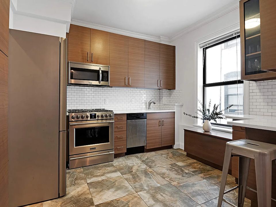 1st image of 69 Tiemann Pl APT 29