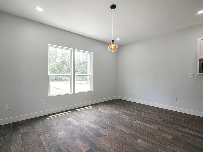 32507 Westwood Square West W — Photo 6