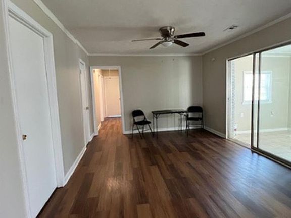 3rd image of 7466 Ann St