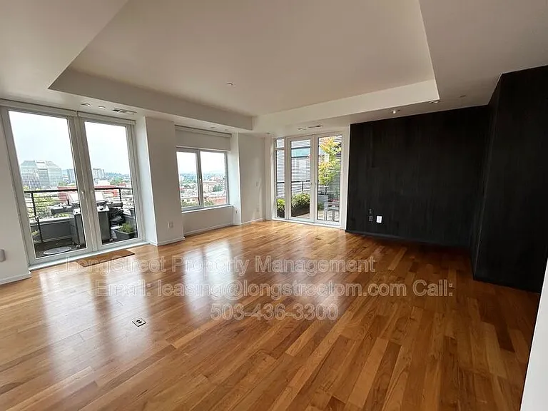 300 NW 8th Ave #902 — Photo 8