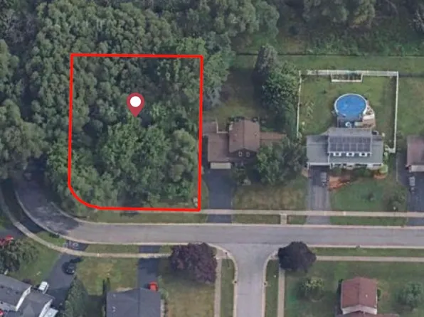 293 Woodsmoke Ln Lot 15, Rochester, NY 14612