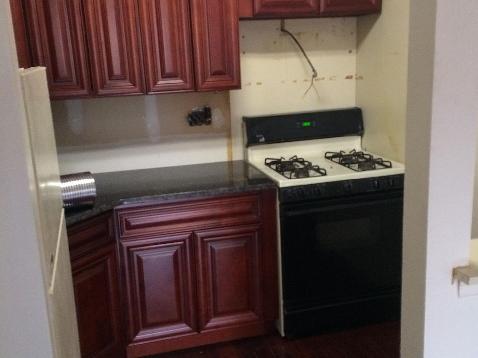 1st image of 6137 168th St APT 2