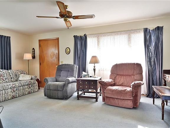 4th image of 1529 Norwood Ave