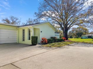 2730 Whitebridge Dr APT D, Palm Harbor, FL 34684