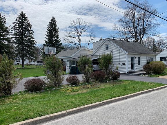 2nd image of 533 Euclid Ave