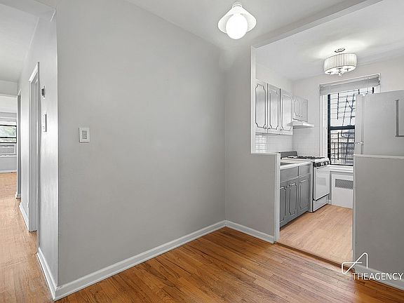 3rd image of 645 W 239th St APT 5B