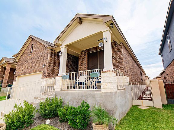 2nd image of 614 Puerta Del Sol Dr