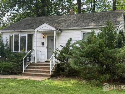 212 Middlesex Ave, Iselin, NJ, 08830