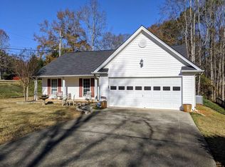 15 Buckingham Dr, Hiram, GA 30141