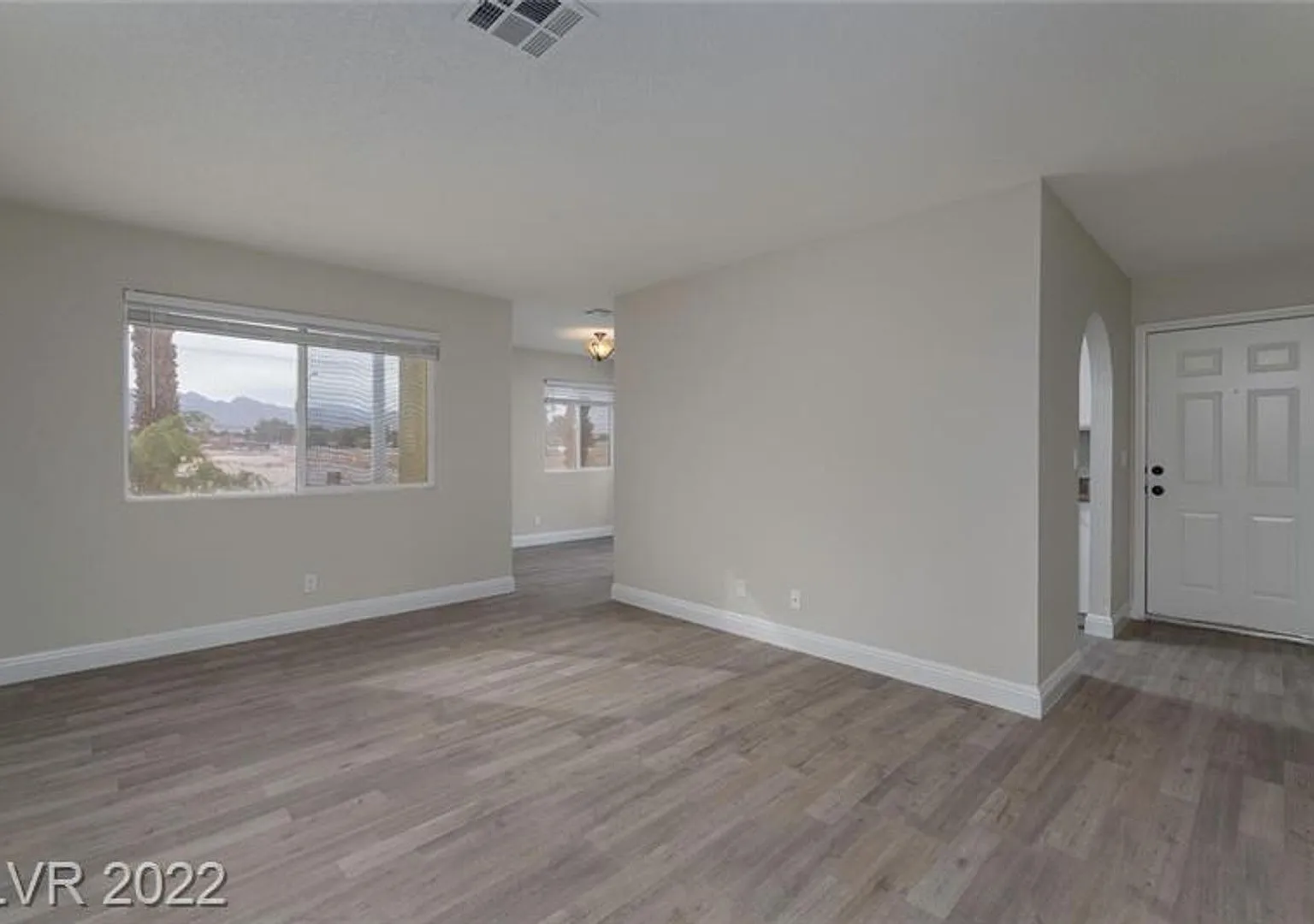 This beautiful 2 Bedroom and 2 Bath Condo in Northwest Vegas! — Photo 4