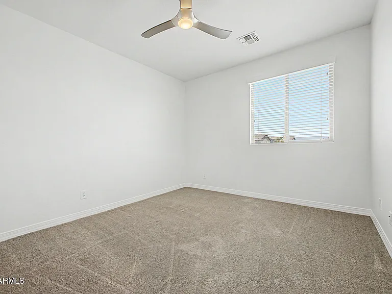 15912 W Sierra St — Photo 29