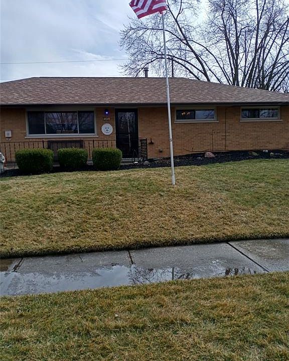 1st image of 4848 Neptune Ln