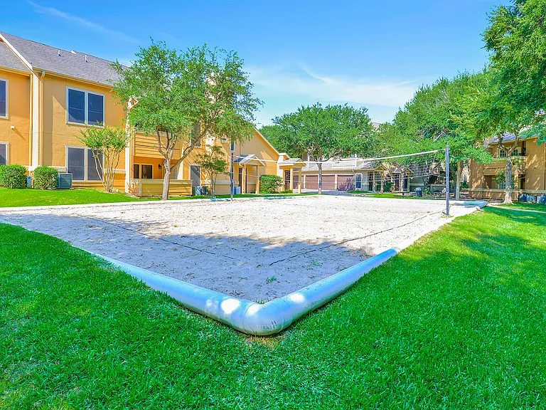 Winsted at Valley Ranch — Photo 13