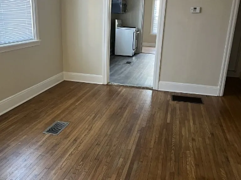 820 Maury St — Photo 11