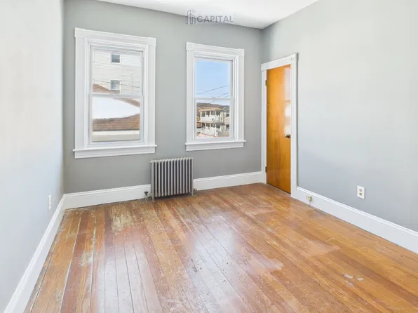 43 Westerly Ave, Providence, RI