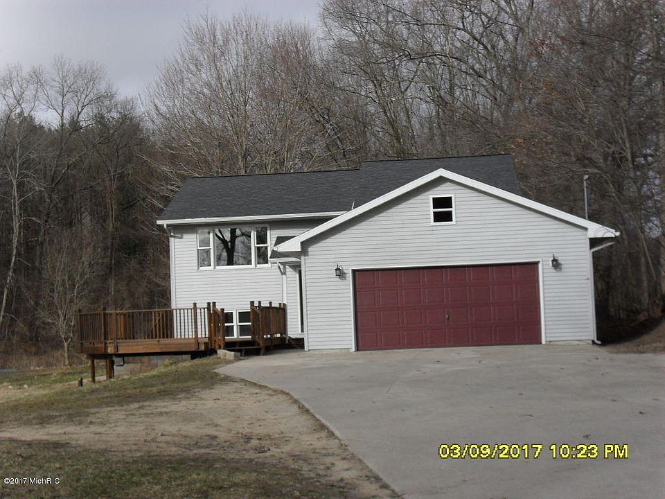 1st image of 13791 Pine Lake Ave