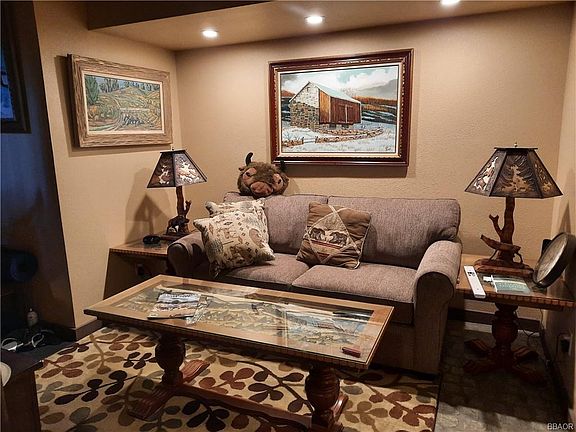 5th image of 39802 Lakeview Ct #19